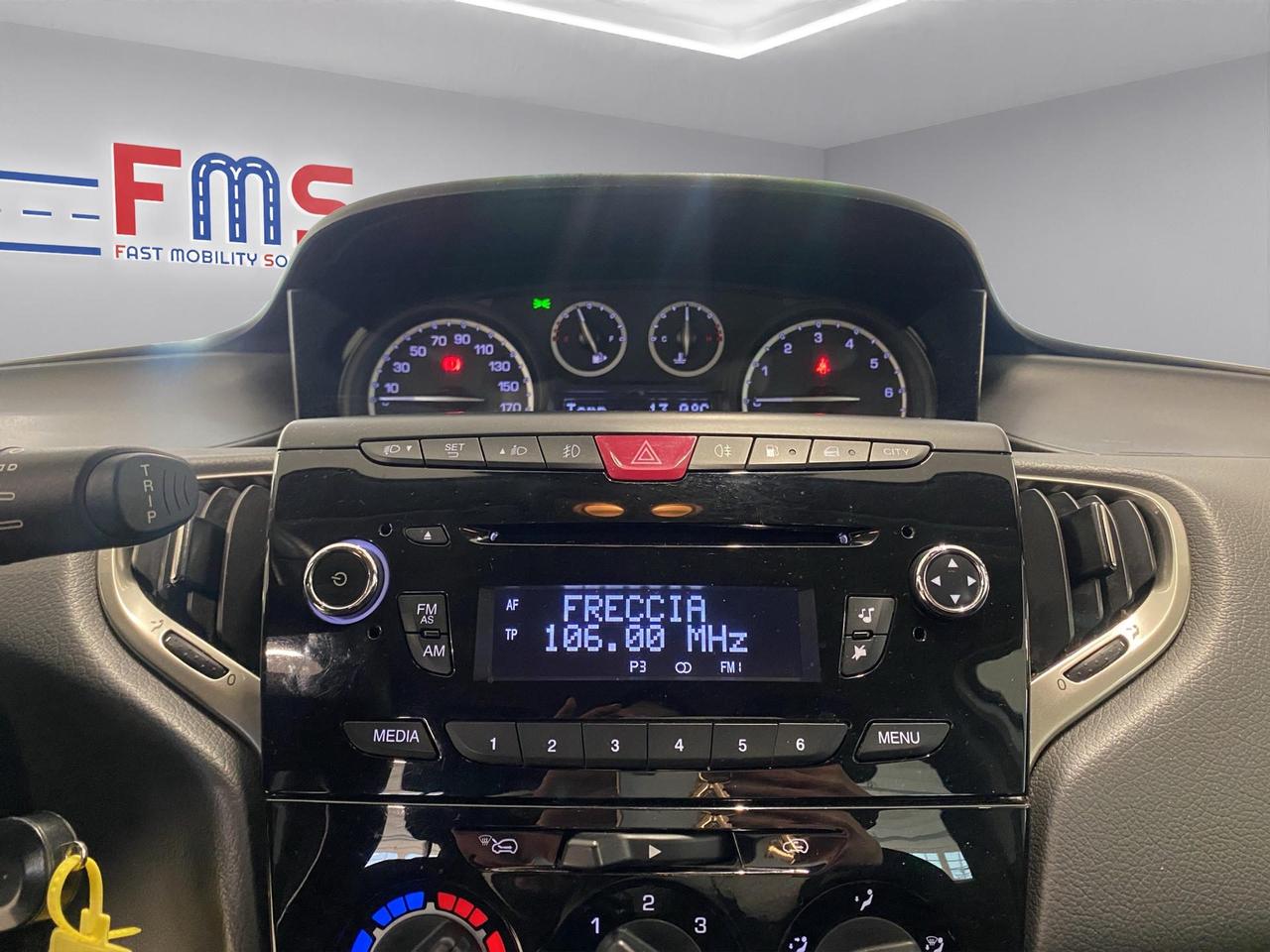 Lancia Ypsilon 1.2 8v Gold c/CL ecochic Gpl 69cv