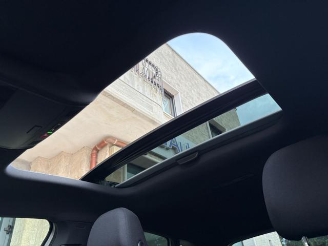 VOLKSWAGEN Taigo 1.0 TSI 116 CV DSG R-Line TETTO APR/PAN