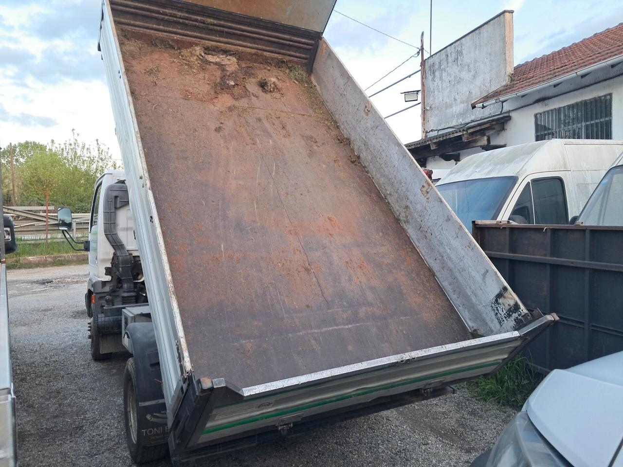 CABSTAR RIBALTABILE TRILATERALE