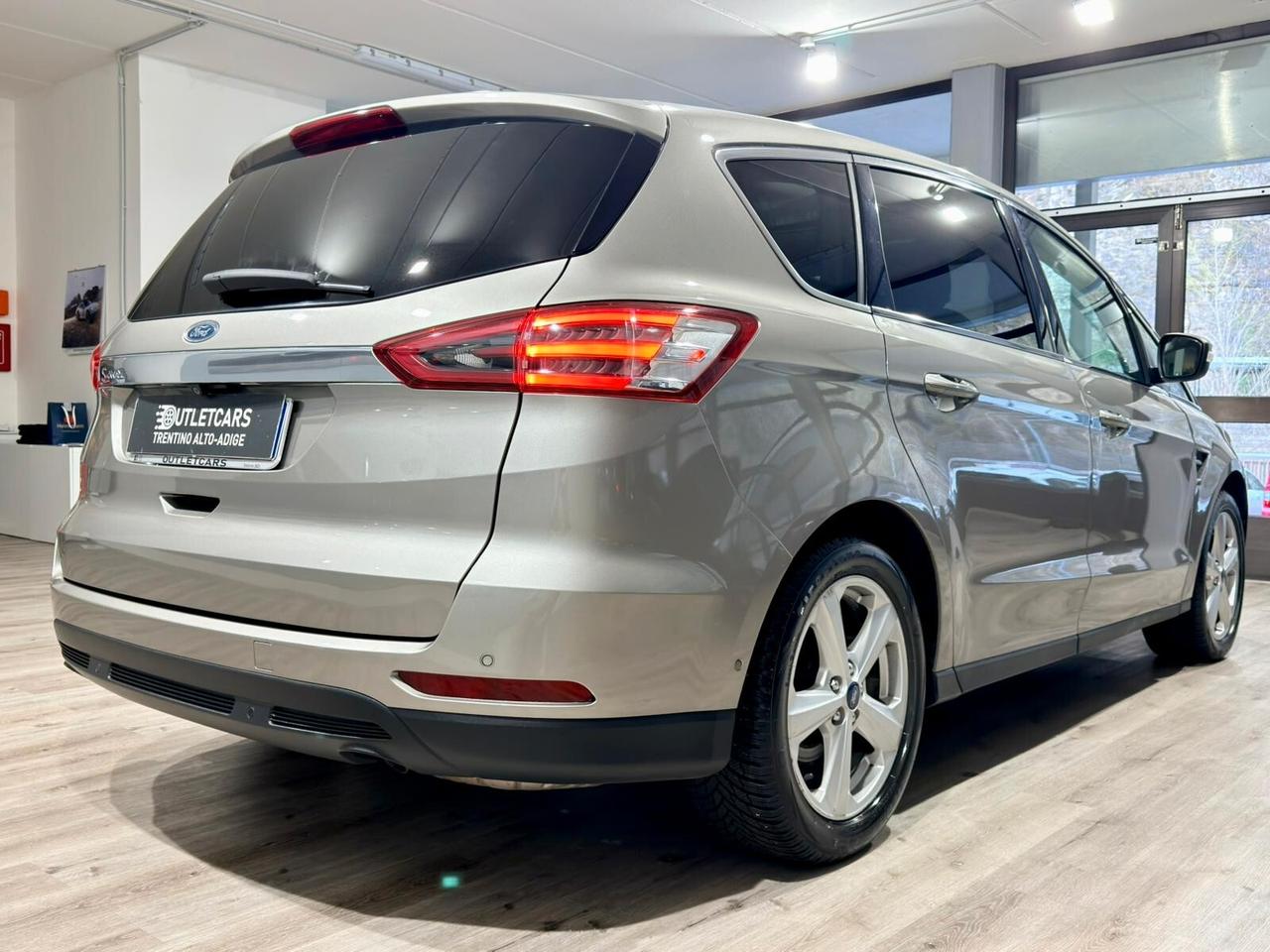 FORD S-MAX 2.0 150cv AUTOMATICA TITANIUM 2017