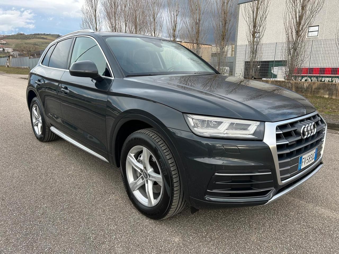 Audi Q5 40 2.0 Tdi Business Quattro 190 cv S-Tronic