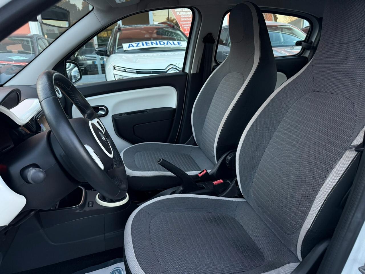 Renault Twingo 1.0 Benz. 65CV Intens - 2020