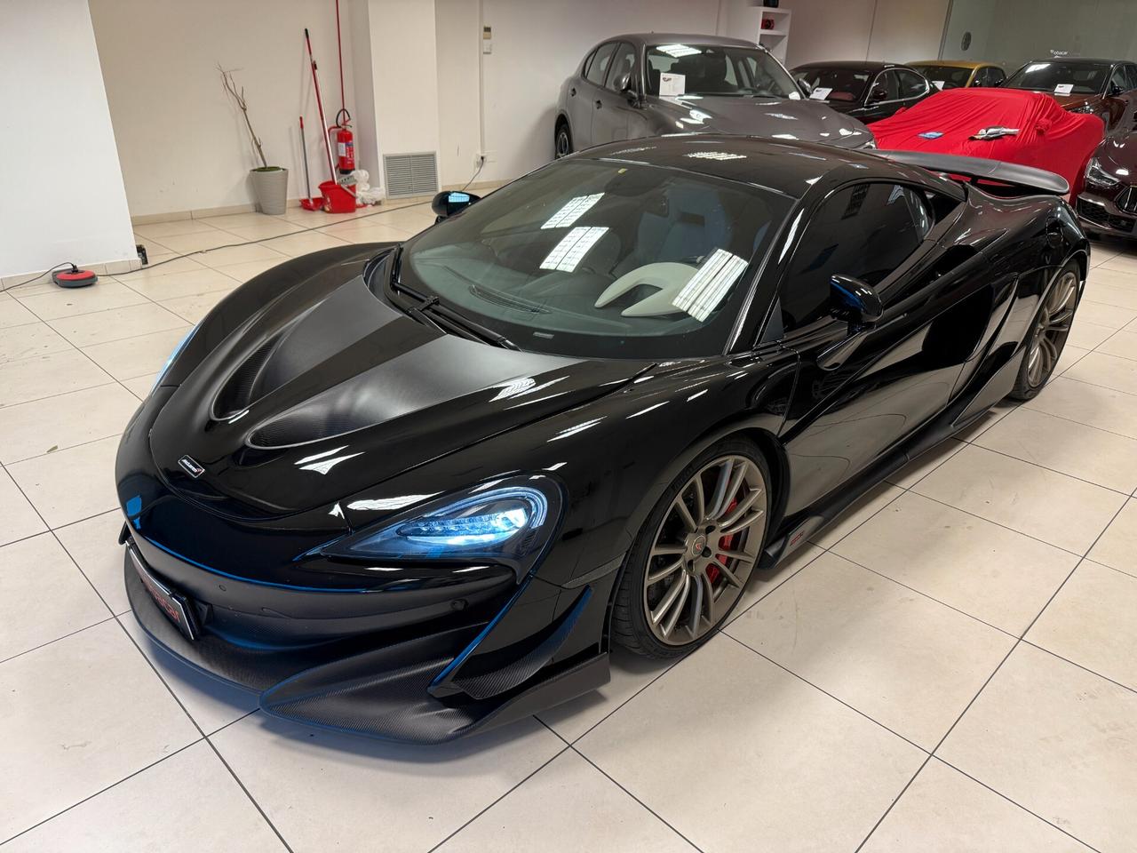 Mclaren 570S ALLESTIMENTO COMPLETO 600LT