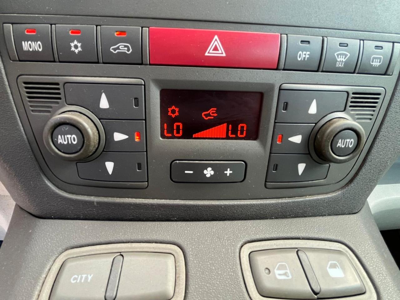 Fiat Idea 1.4 16V Emotion