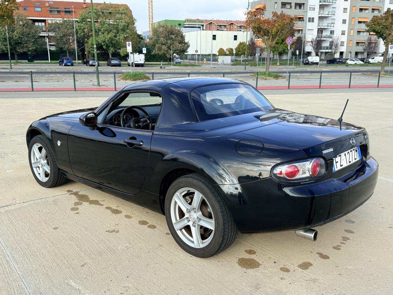 Mazda MX-5 Roadster Coupé 1.8L Fire