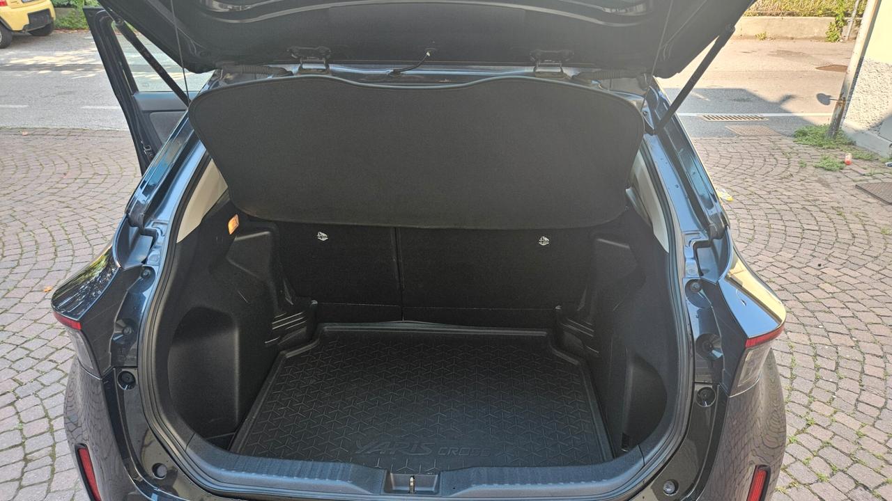Toyota Yaris Cross 1.5h Active fwd 116cv e-cvt