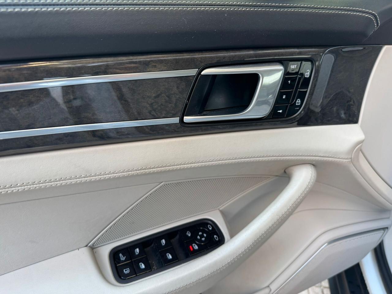 Porsche Panamera 2.9 4 E-Hybrid 330CV + TETTO APRIBILE