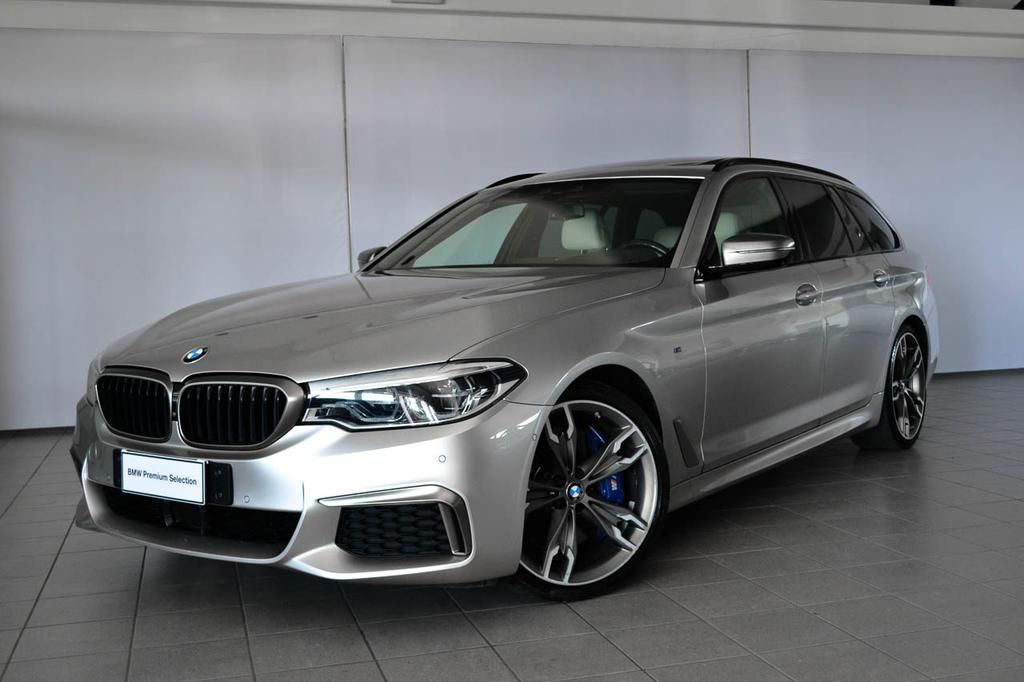 BMW Serie 5 M Touring 550 d xDrive Steptronic