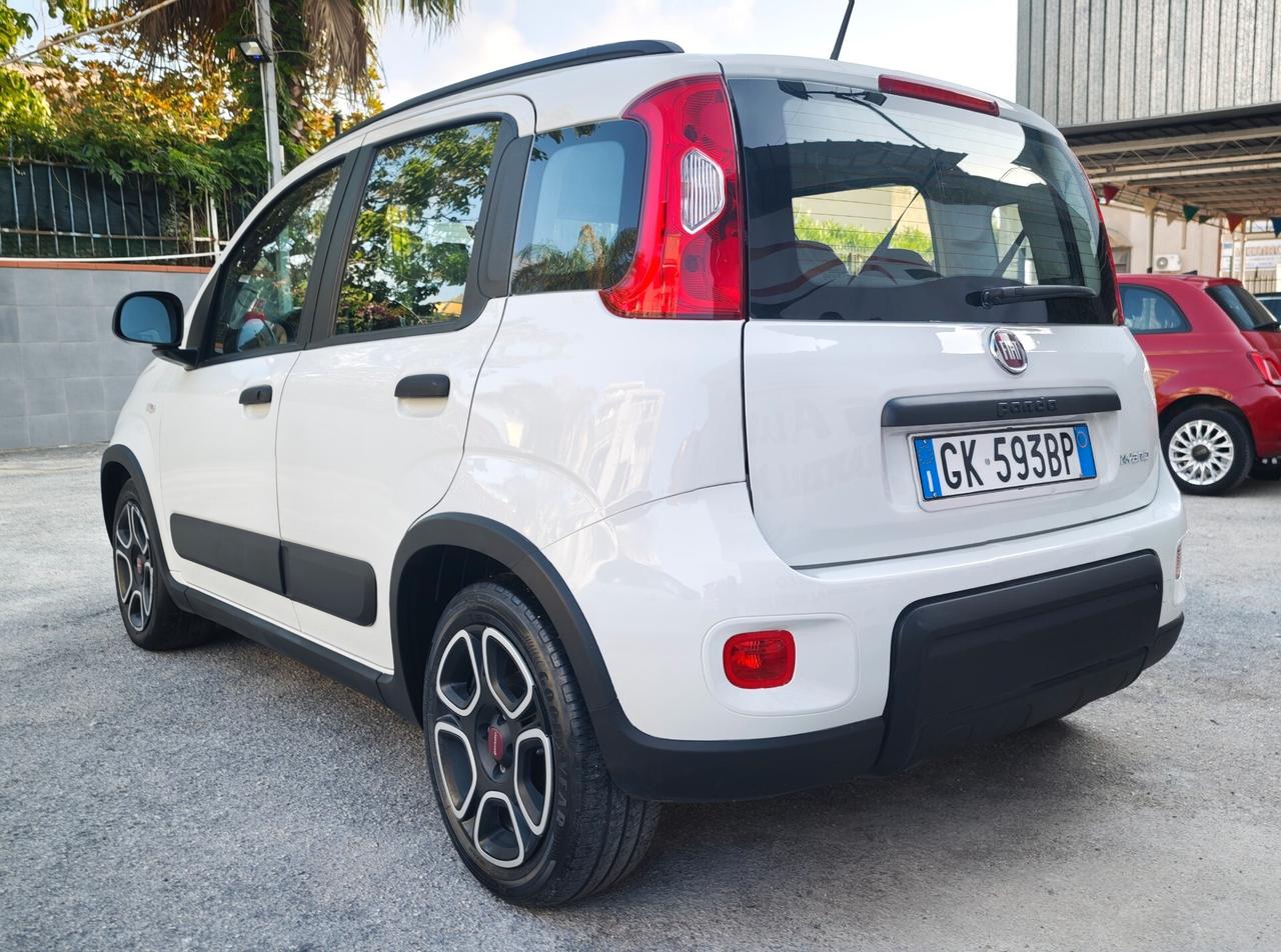 Fiat Panda 1.0 FireFly S&S Hybrid City Cross