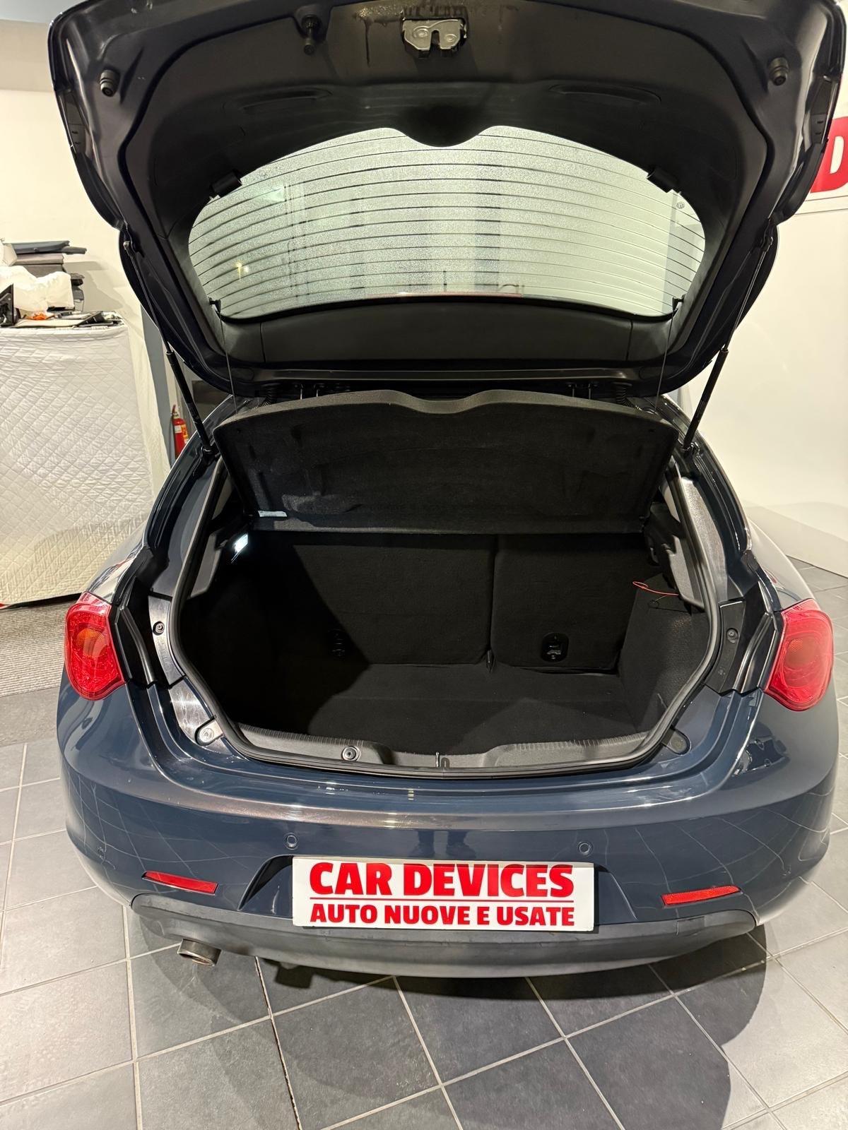 Alfa Romeo Giulietta 1.6 JTD-NEOPATENTATI-AUTOMATICA