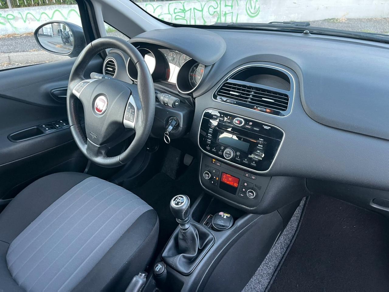 FIAT PUNTO 1200 BENZ LOUNGE 2018 EURO6