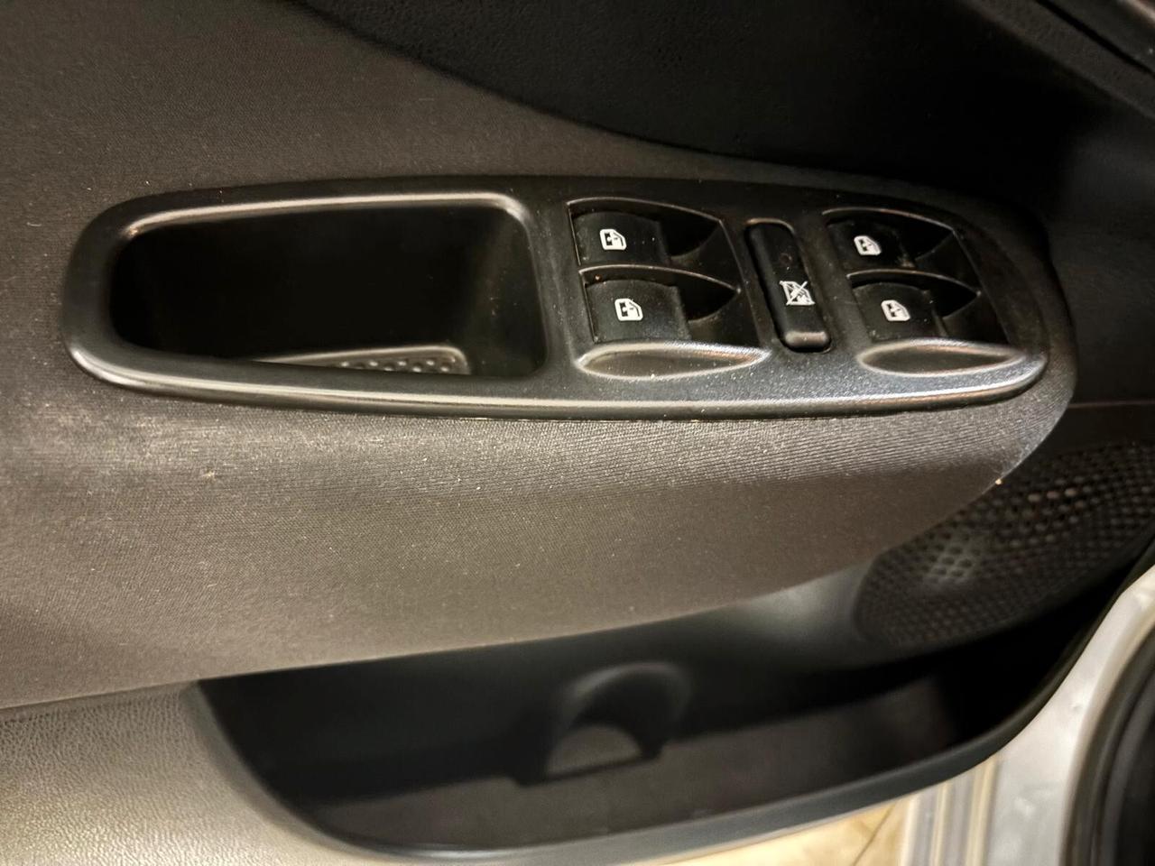 FIAT 500L ANNO 2015 DS 1.3 ADATTA NEOPATENTATI KM 164 MILA