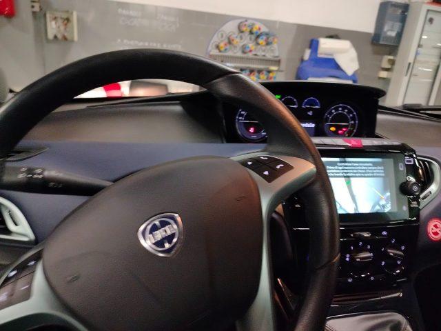 LANCIA Ypsilon 1.0 70cv Hybrid Platino PROMO