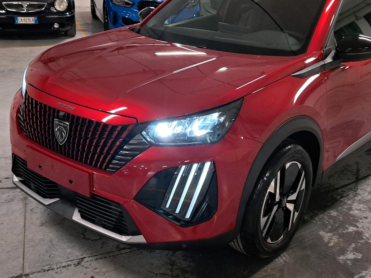 Peugeot 2008 1200 PureTech 101CV Allure Km.0