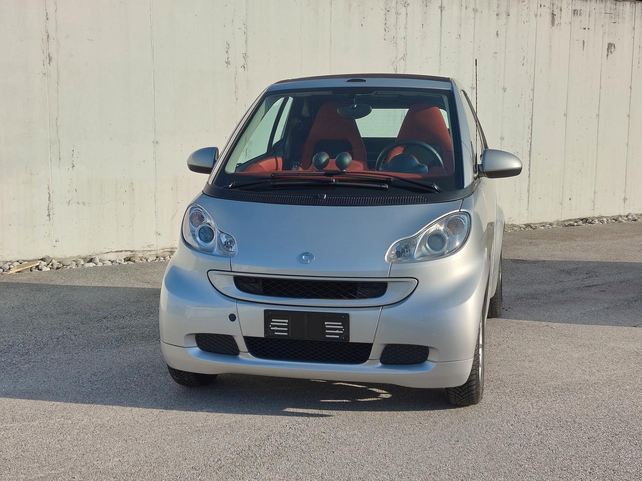 Smart ForTwo 1000 52 kW MHD cabrio passion