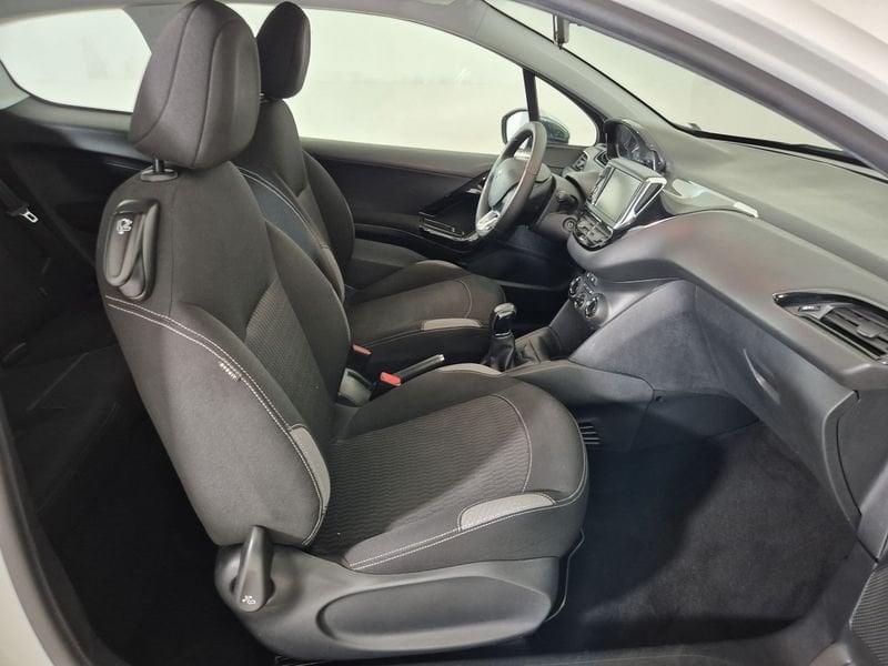 Peugeot 208 I 2015 Benzina 5p 1.2 puretech Active 82cv