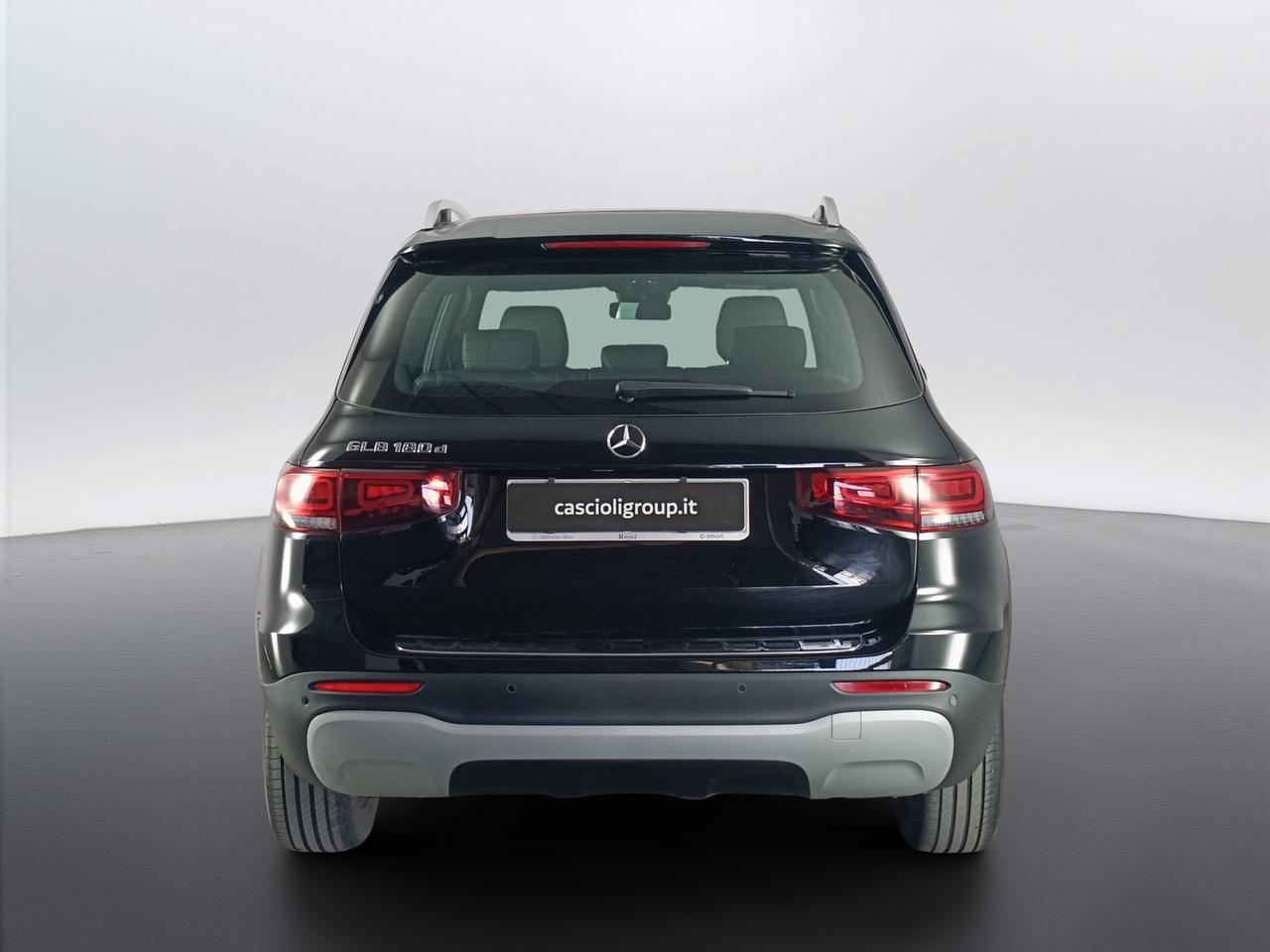 Mercedes-Benz GLB - X247 2019 - GLB 180 d Sport auto
