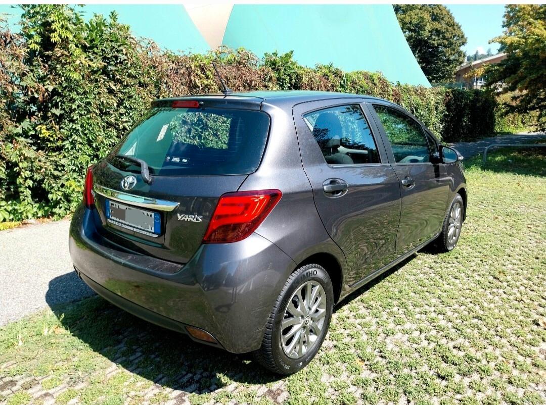 Toyota Yaris 1.0 5 porte