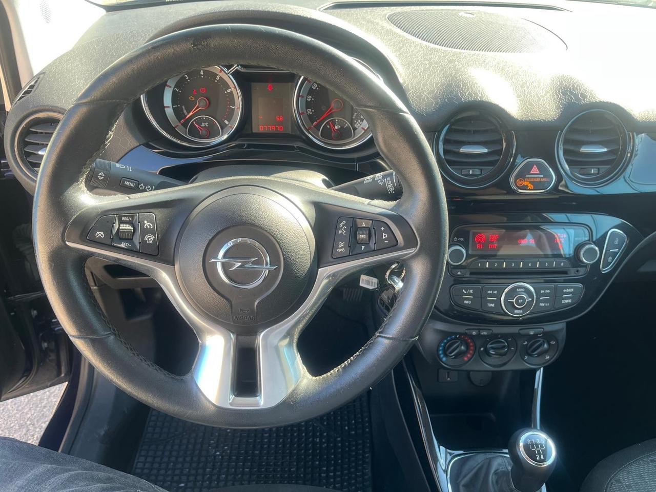 Opel adam 1.2 benz- full- km 77000-2015
