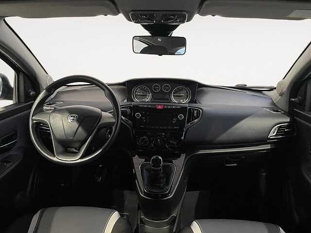 Lancia Ypsilon 1.2 69CV 5.p GPL Ecochic Elefantino - NEOPATENTATI -