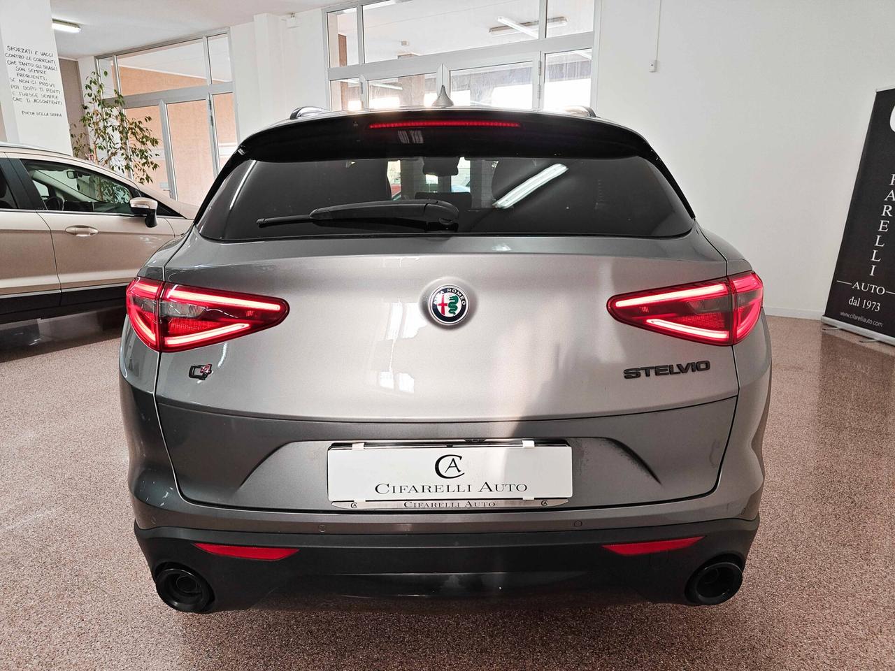 Alfa Romeo Stelvio 2.2 Turbodiesel 190 CV AT8 Q4 B-Tech