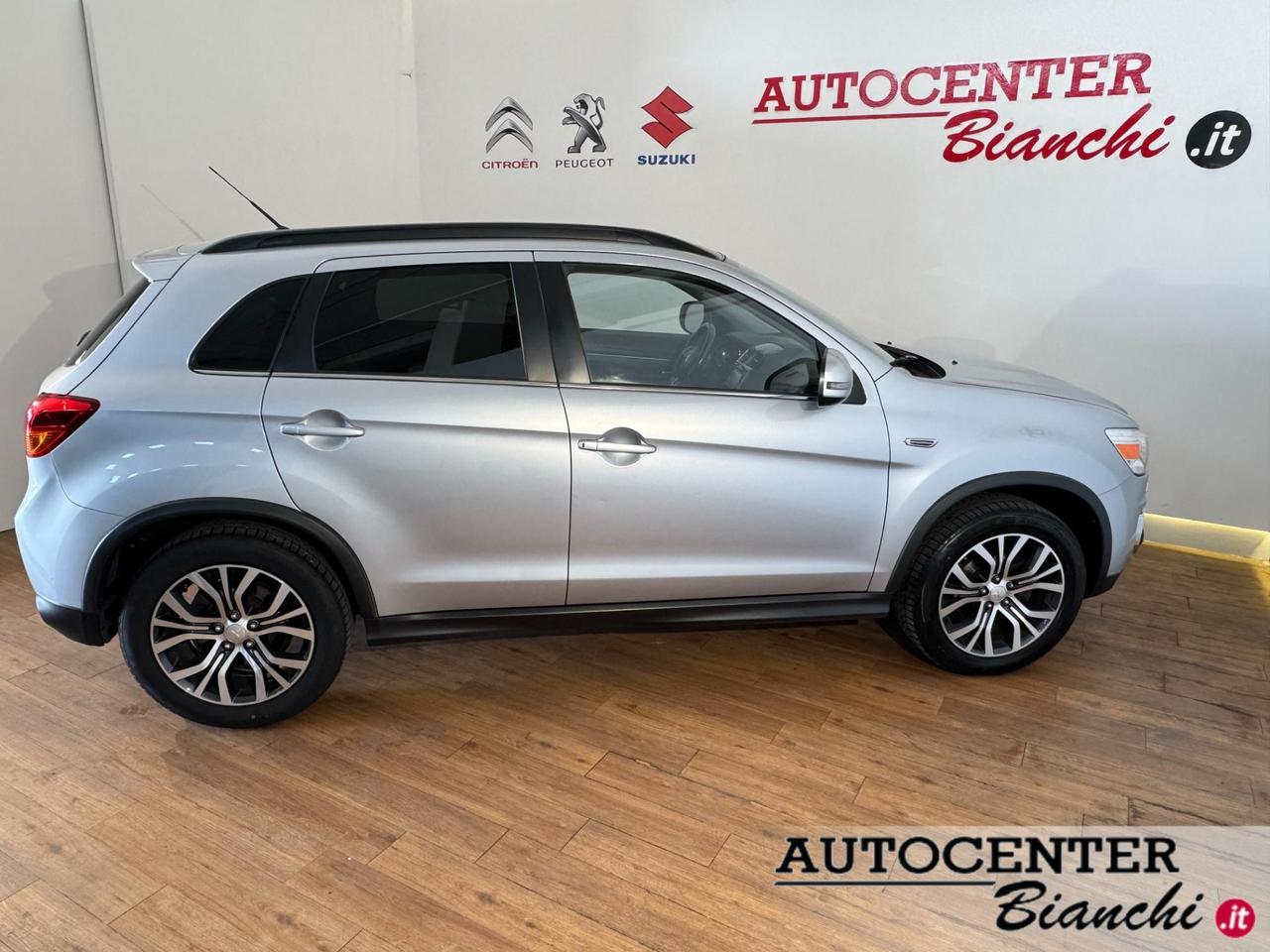 Mitsubishi Asx 1.6 Instyle Panoramic 4wd E6