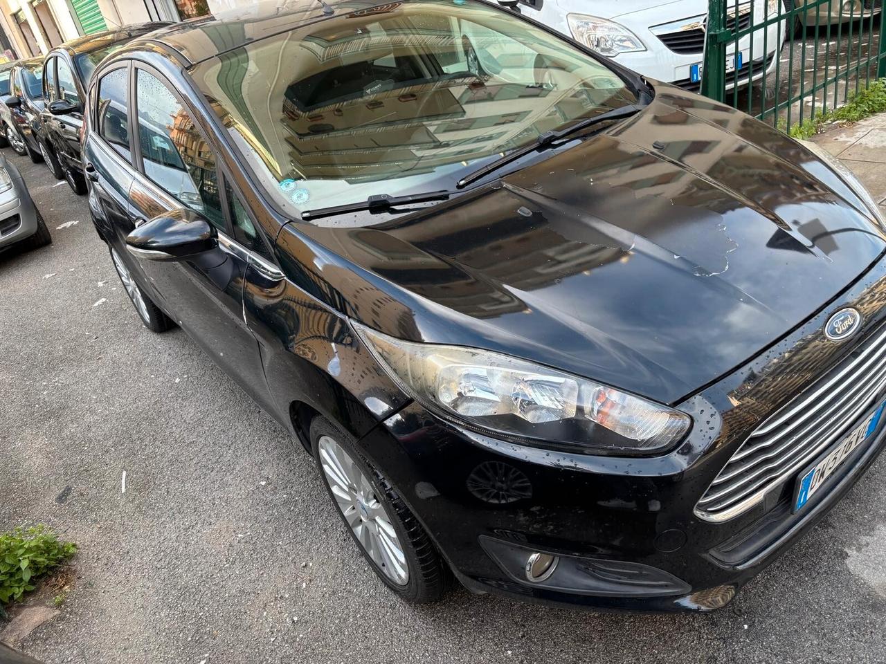 Ford Fiesta 1.4 TDCi 68CV 5 porte Titanium