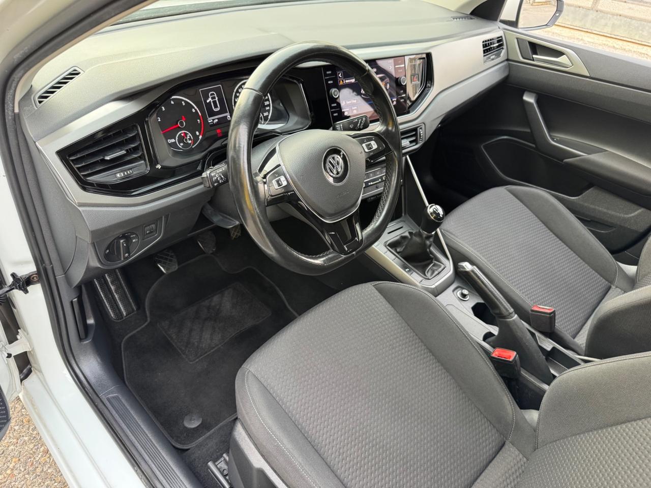 Volkswagen Polo manutenzione completa idonea ai neopatentati