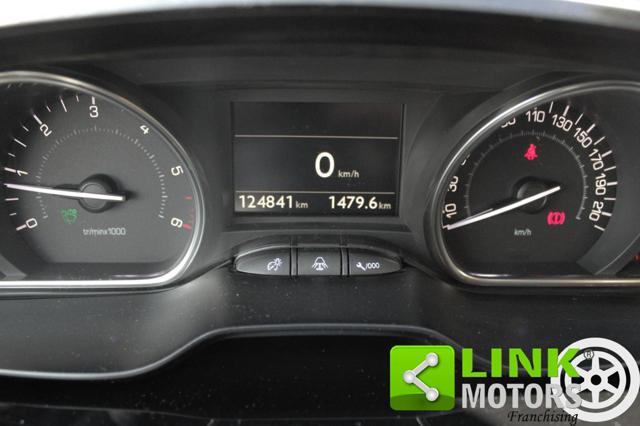 PEUGEOT 2008 1.6 BlueHDi 100 Allure