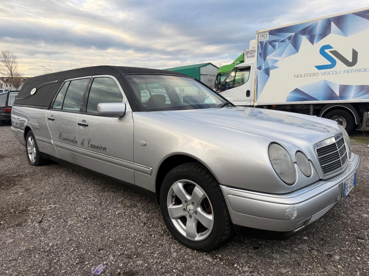 Mercedes-benz Auto Funebre