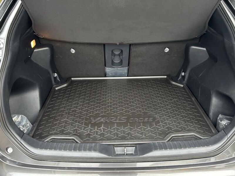 Toyota Yaris Cross Yaris Cross 1.5 Hybrid 5p. E-CVT AWD-i Trend