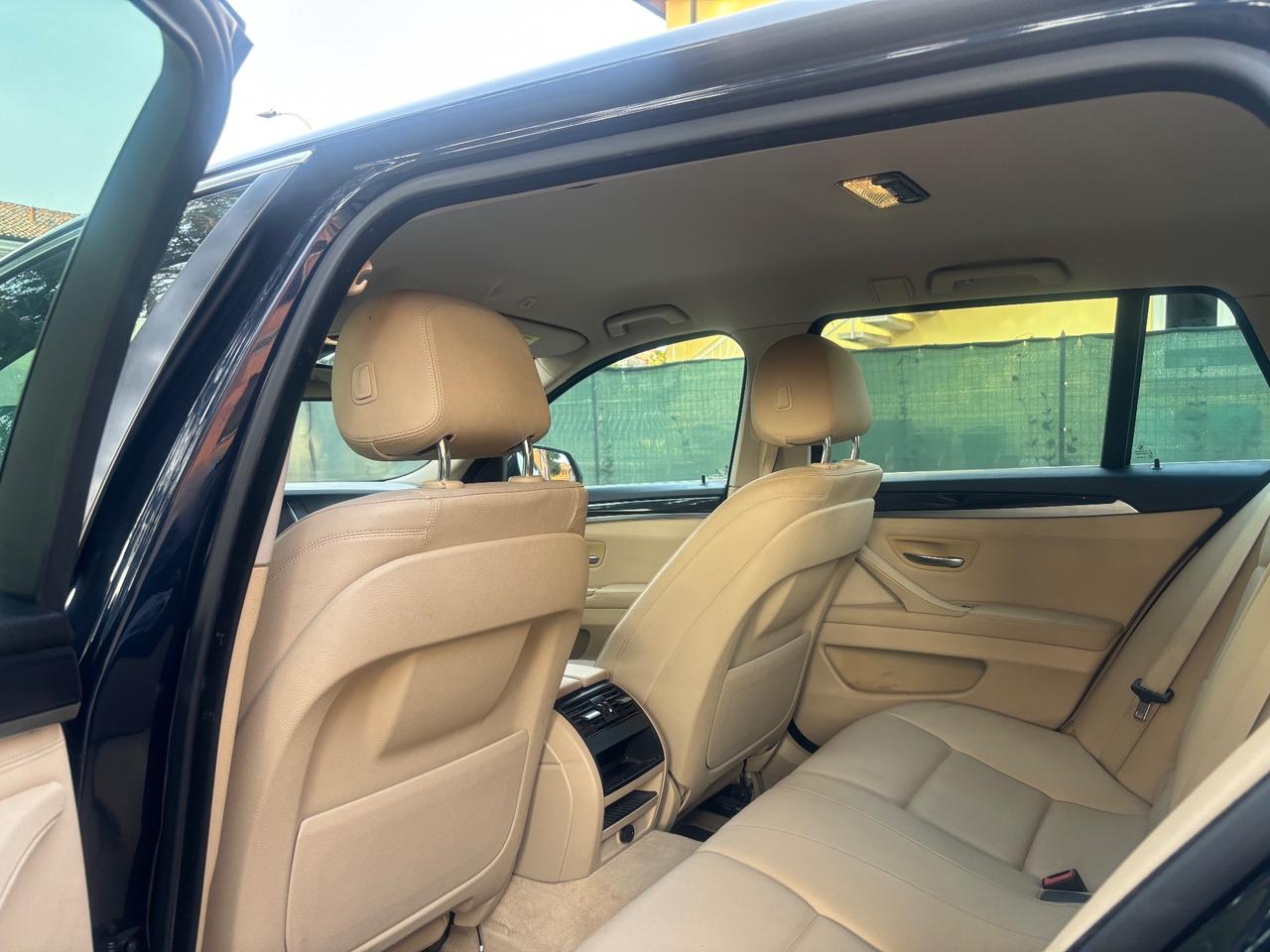 Bmw 520d Touring Business aut.8M euro6