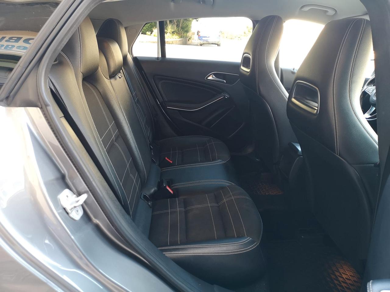 Mercedes-benz CLA 200 d S.W. Automatic Premium