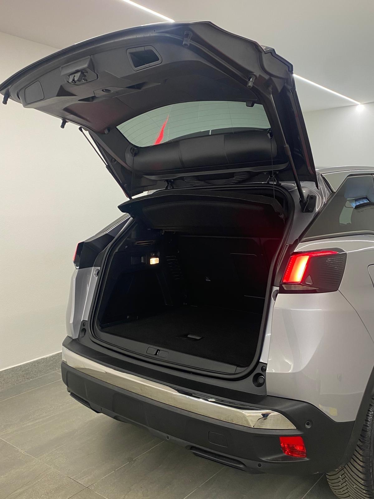 Peugeot 3008 BlueHDi 130 S&S EAT8 Allure Pack