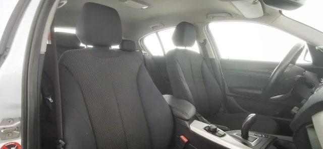 BMW 120 d 5p. Unique - CAMBIO AUTOMATICO