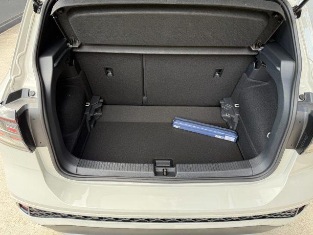 VOLKSWAGEN T-Cross 1.0 TSI DSG R-Line Plus IQ Matrix 18" Camera