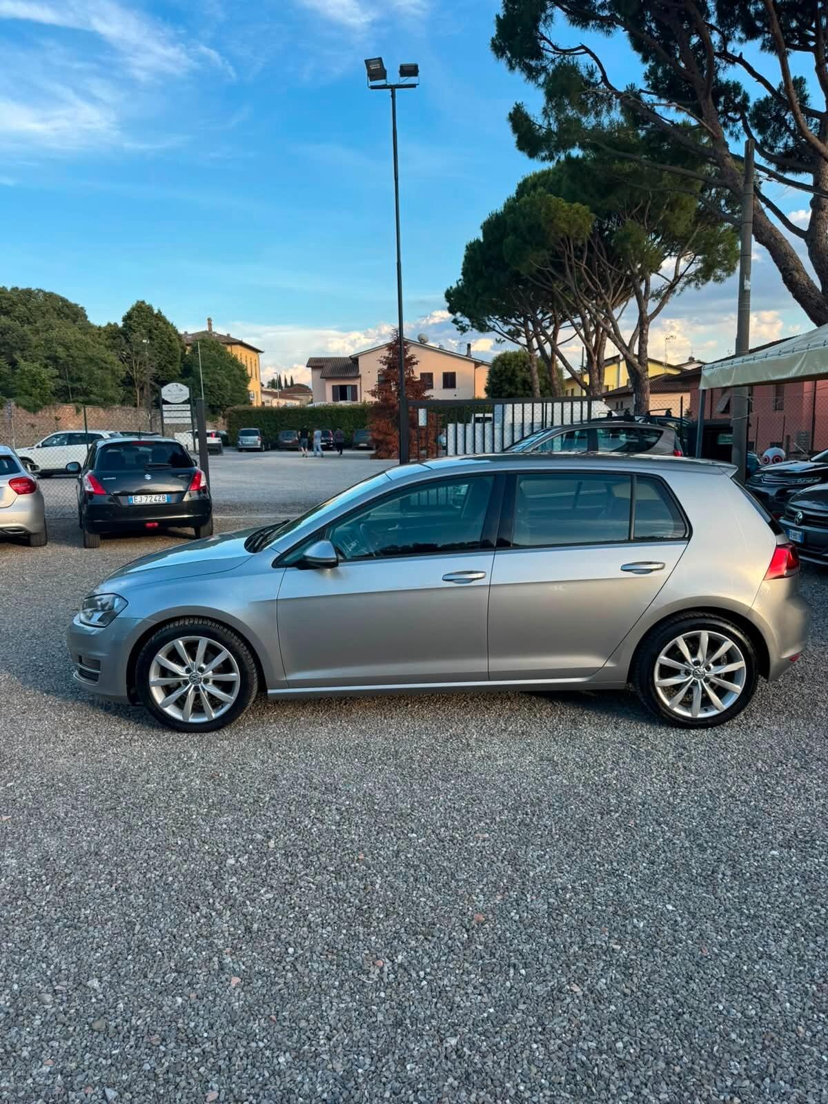 Volkswagen Golf 1.6 TDI 5p. Highline BlueMotion Technology