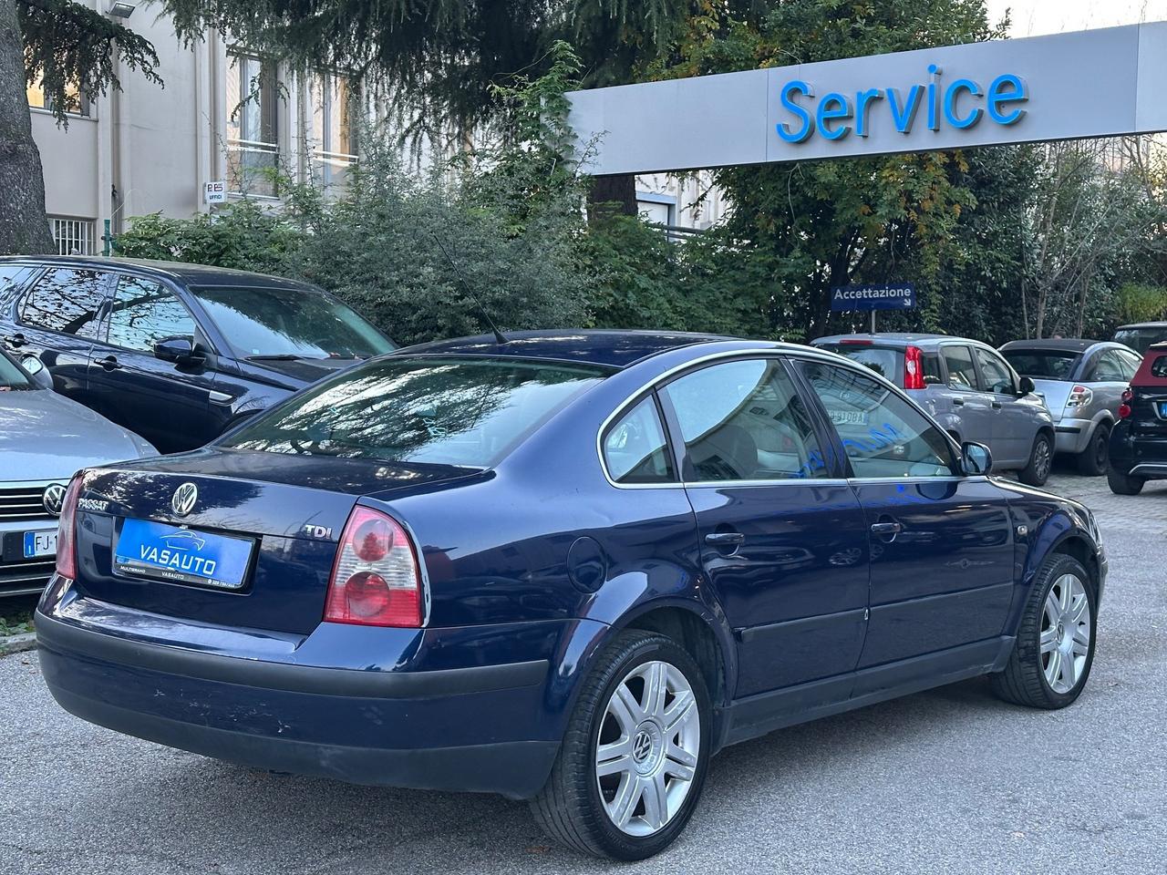 Volkswagen Passat 1.9 TDI/130 CV cat Business