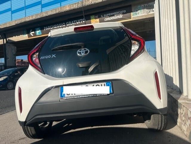 TOYOTA AYGO X 09/2022