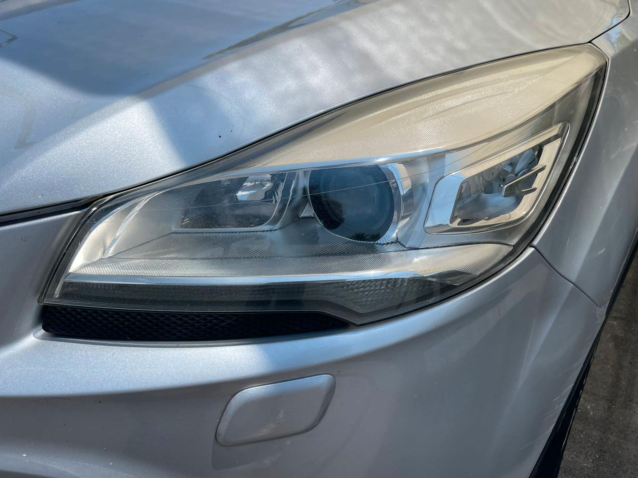 Ford Kuga 2.0 TDCI 140 CV 4WD Titanium