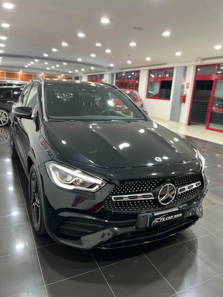 Mercedes Benz GLA 200d Aut. Premium AMG 150 cv