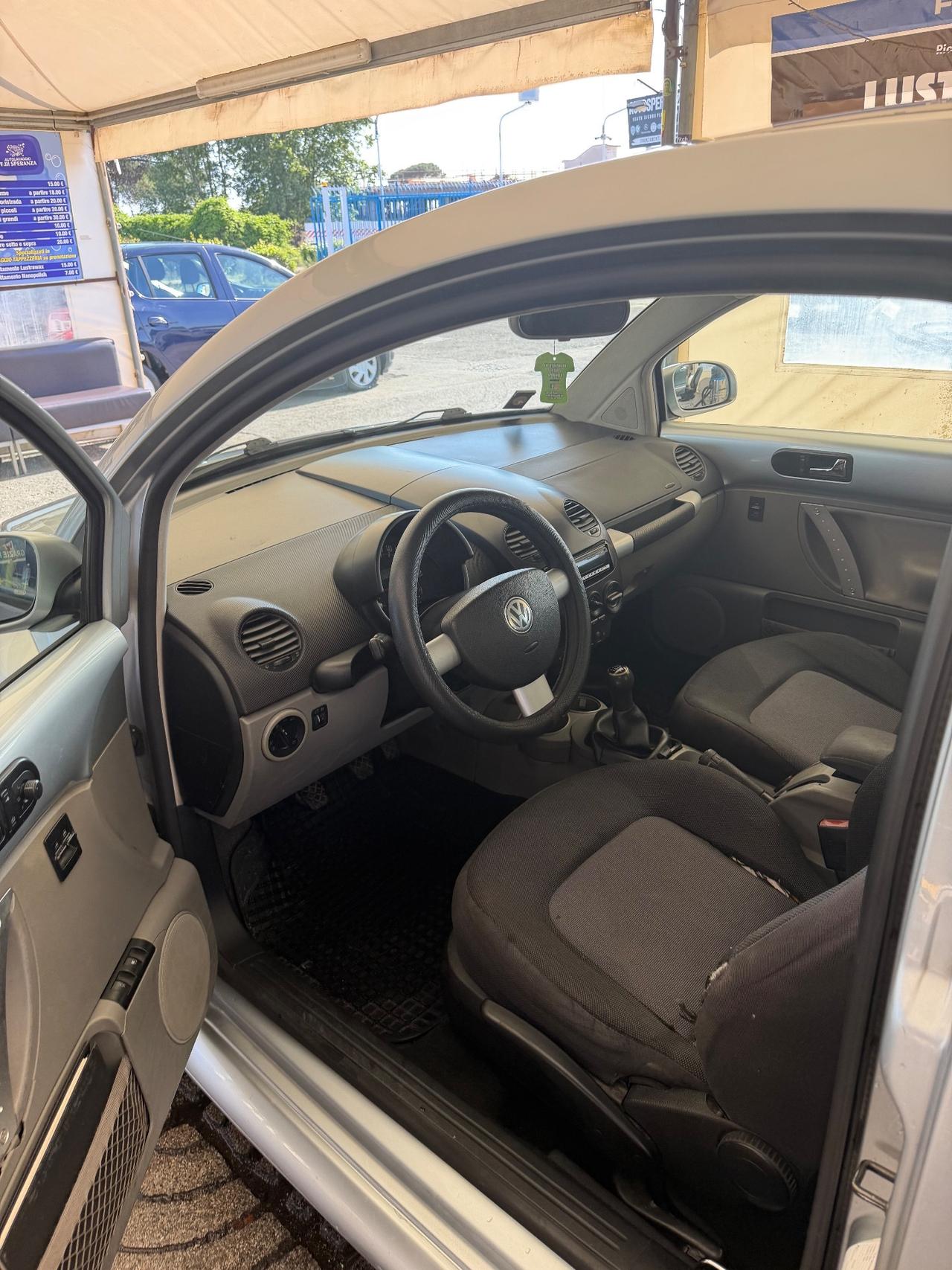 Volkswagen New Beetle 1.9 TDI 101CV