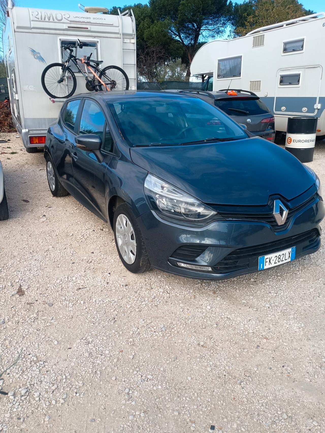 Renault Clio 1.2 75 CV 5 porte Duel