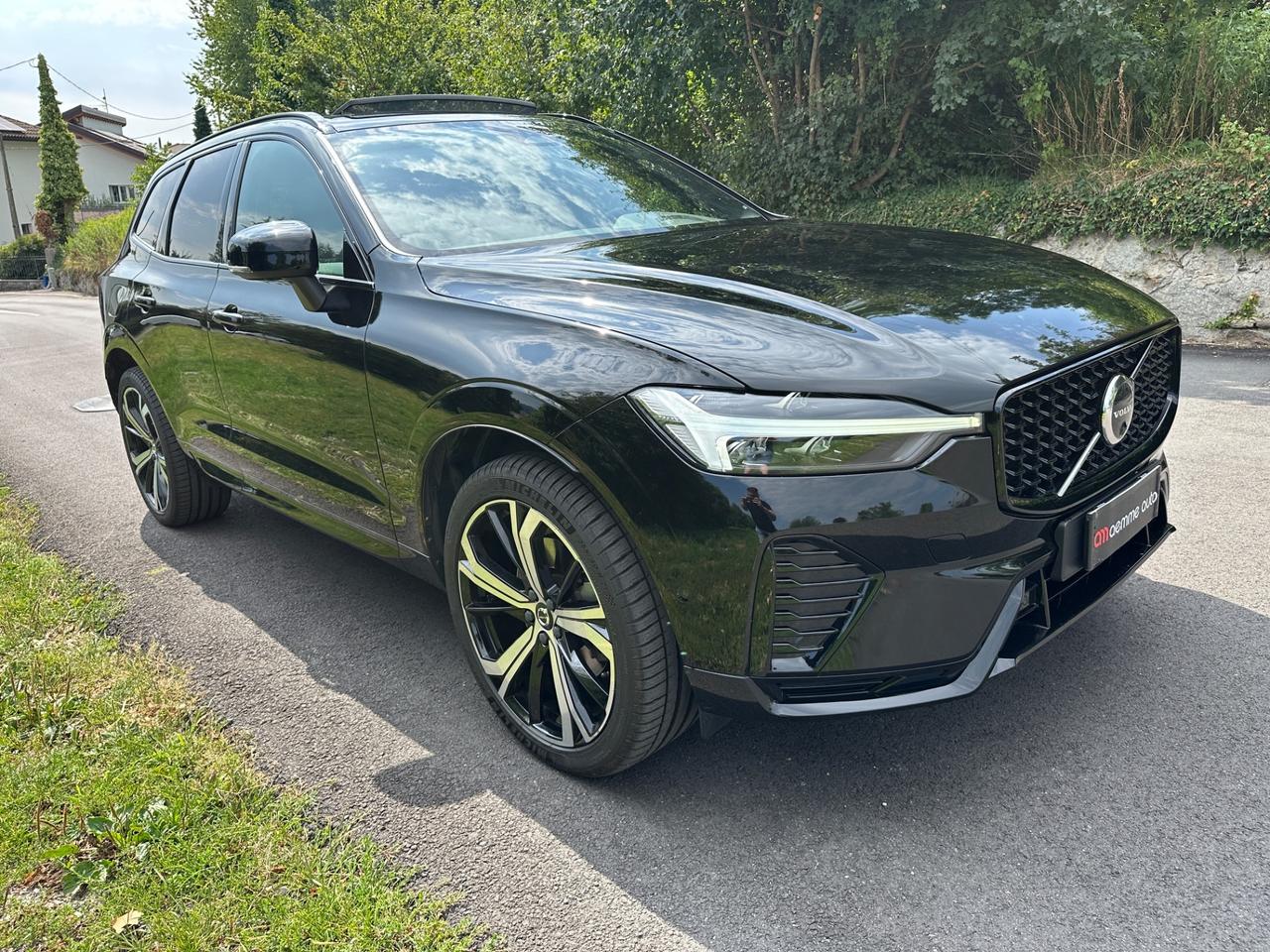 Volvo XC 60 B5 (d) AWD Ultimate Dark - 2023
