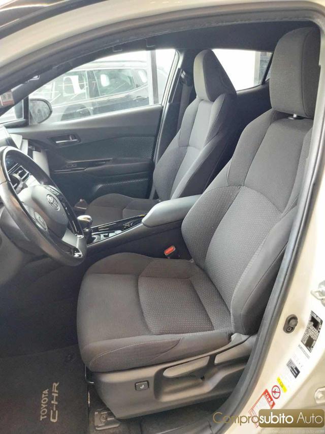 TOYOTA C-HR 1.8 Hybrid E-CVT Trand PROMO