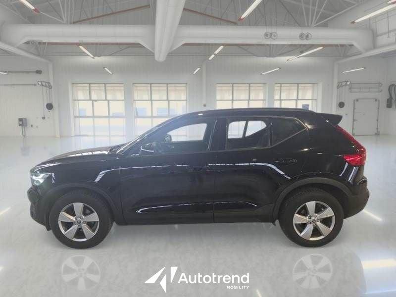 Volvo XC40 T2 129 CV Automatico Momentum Core