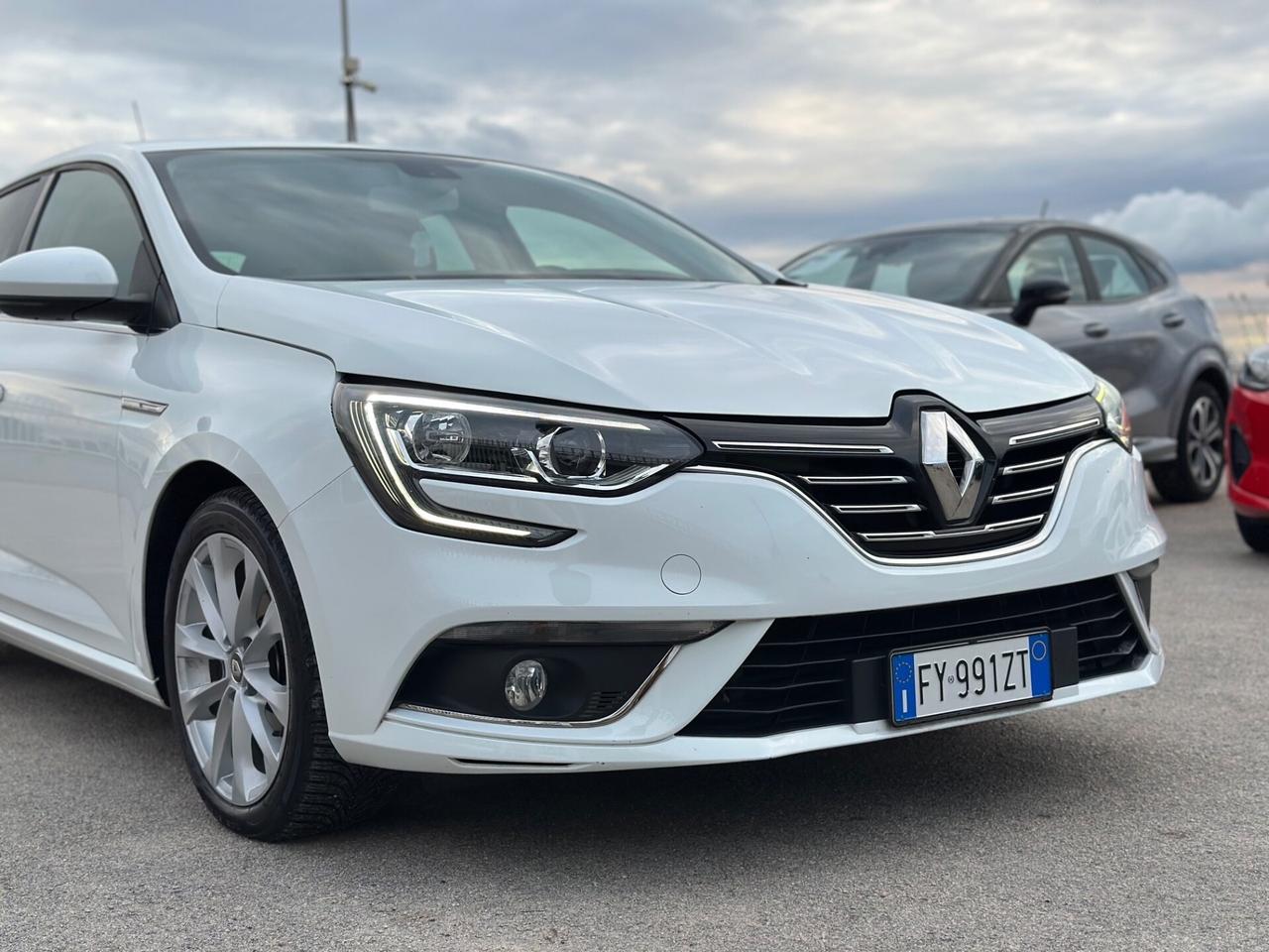 Renault Megane 2019 1.5 dCi 115 CV AUTOM. INTENS