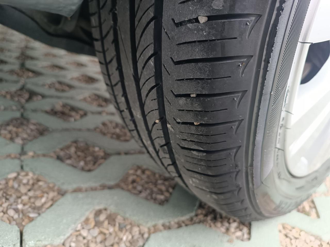 Citroen C3 Picasso 1.4 VTi 95 Exclusive Style neopat