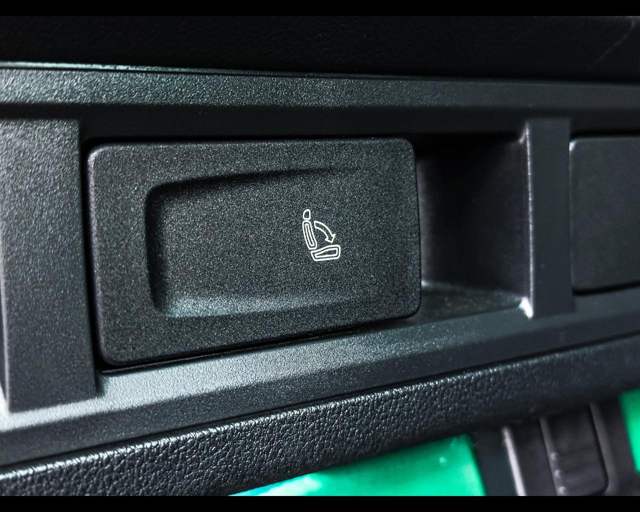 SKODA Octavia 2.0 TDI EVO SCR 200 CV DSG 4x4 Wagon RS