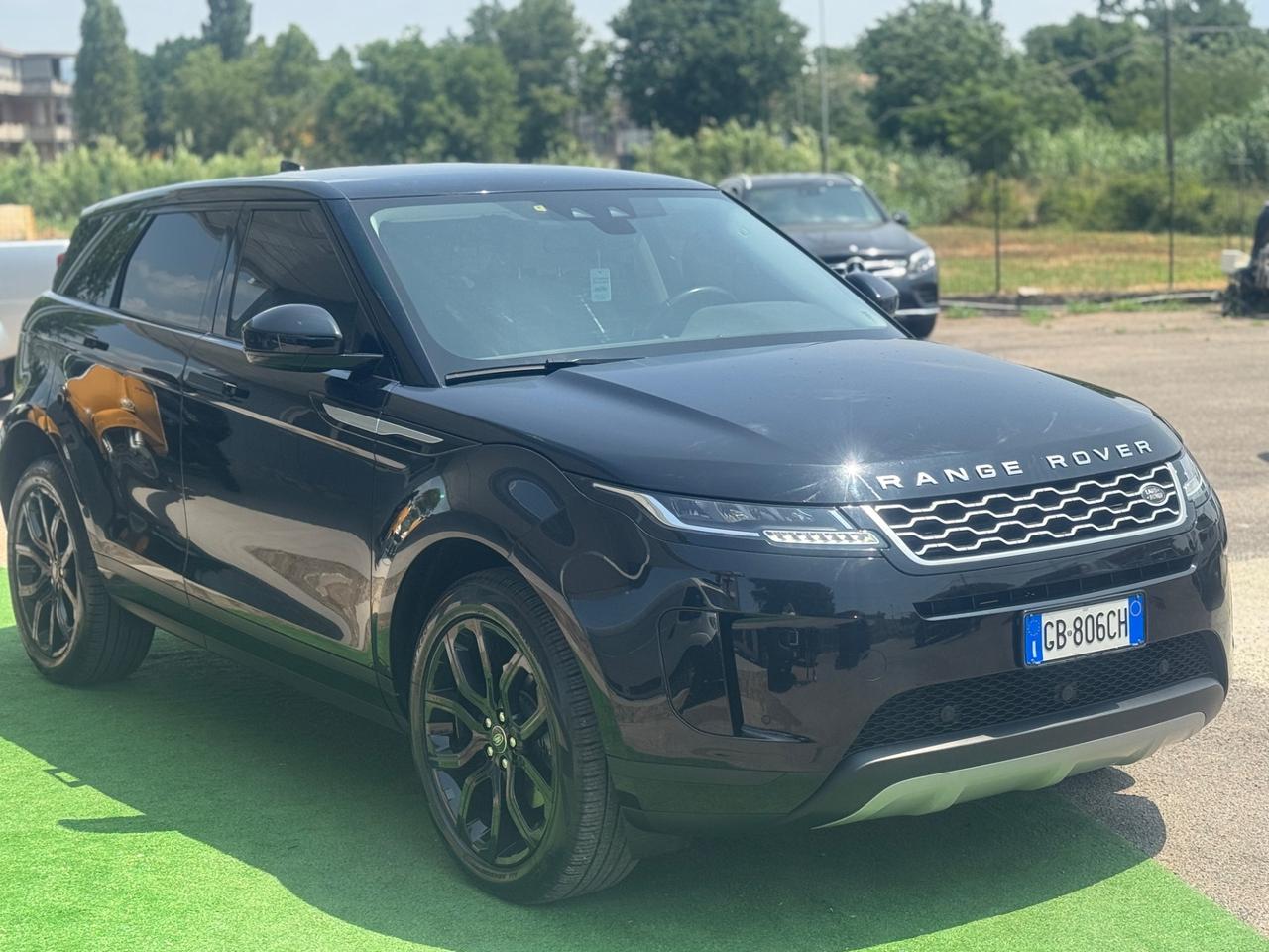 Land Rover Evoque Total black solo 80 mila km nuova